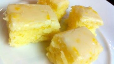 Lemony Lemon Brownies cake