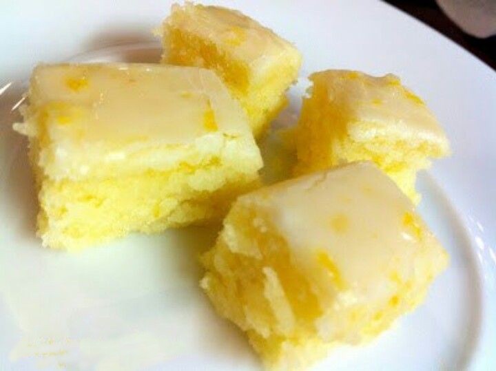 Lemony Lemon Brownies cake